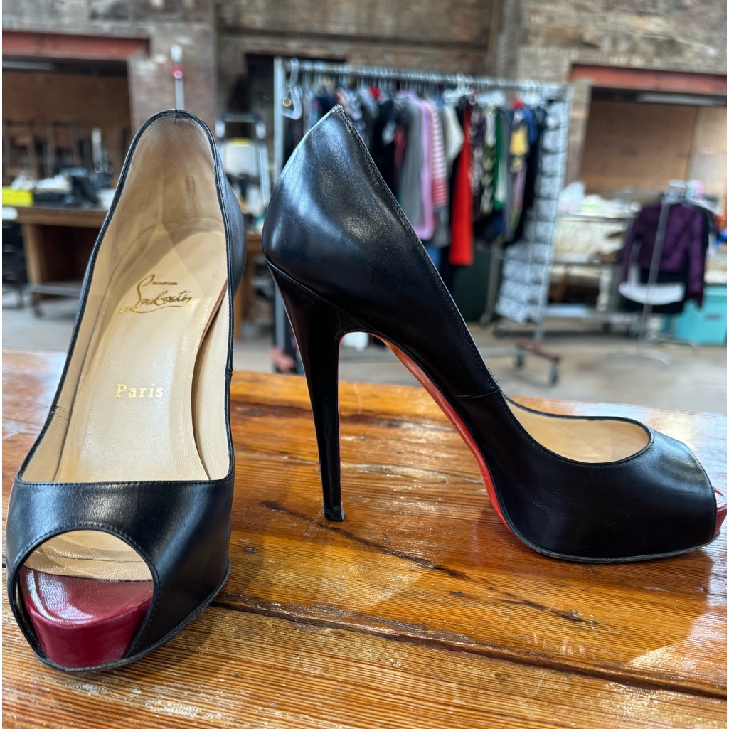 Auth Christian Louboutin